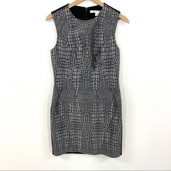 DVF Silver Alligator Jacquard + Black Dress - Picture 9 of 9